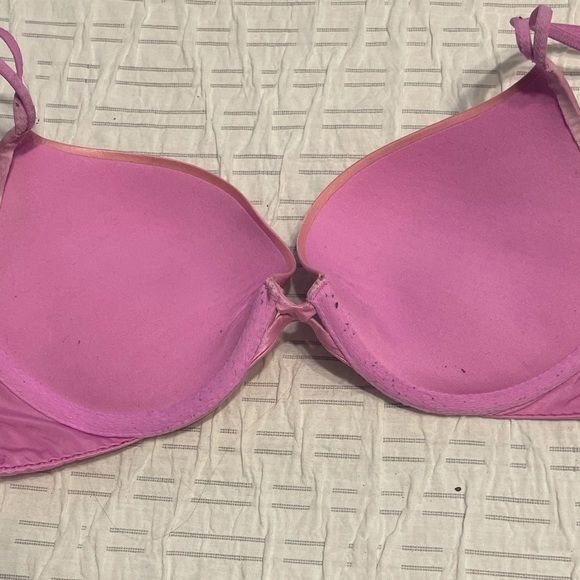 Victoria’s Secret Very Sexy Push Up Bra 32C - Picture 2 of 2
